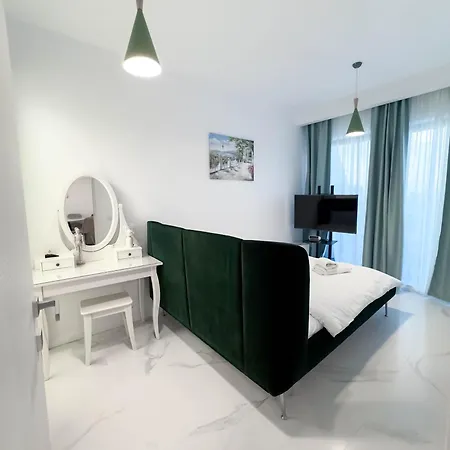 Wave 4 Apartments Mamaia Nord Navodari Exterior photo