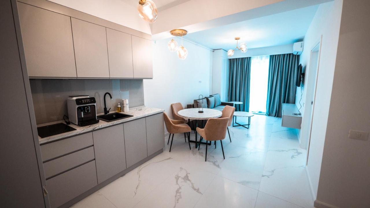 Apartment Wave 4 Mamaia Nord *
