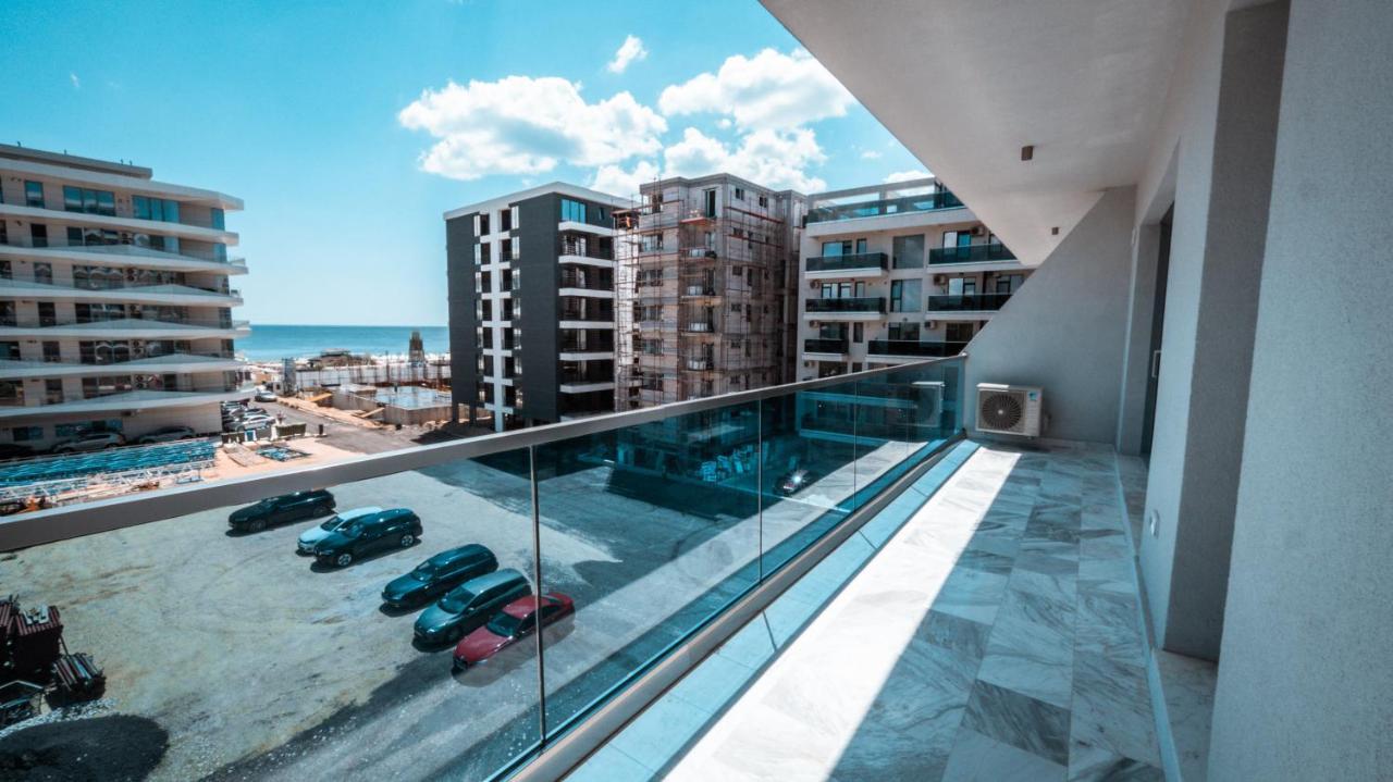 Apartment Wave 4 Mamaia Nord Navodari