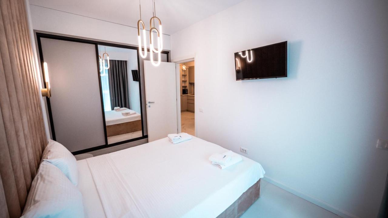 Apartment Wave 4 Mamaia Nord