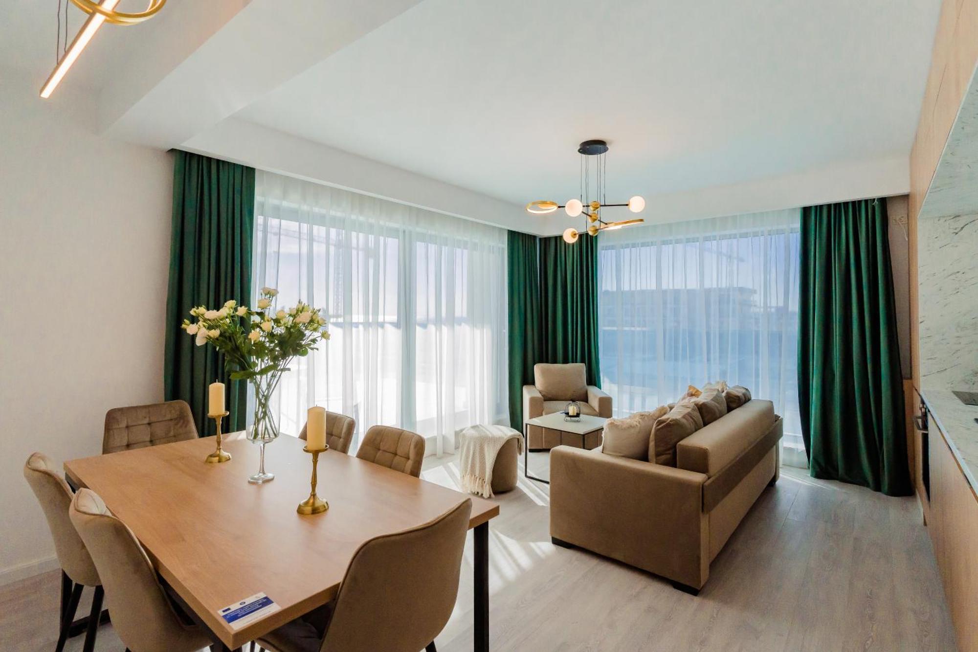 Apartment Wave 4 Mamaia Nord