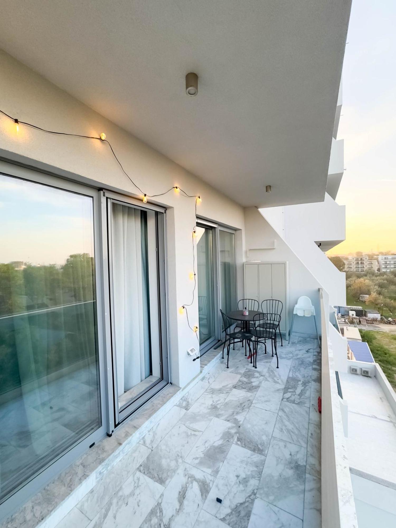Wave 4 Mamaia Nord Apartment *